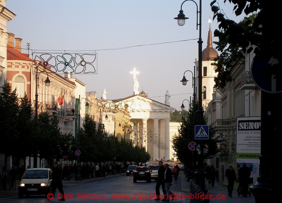 Vilnius (Wilna) - Gediminas Prospekt