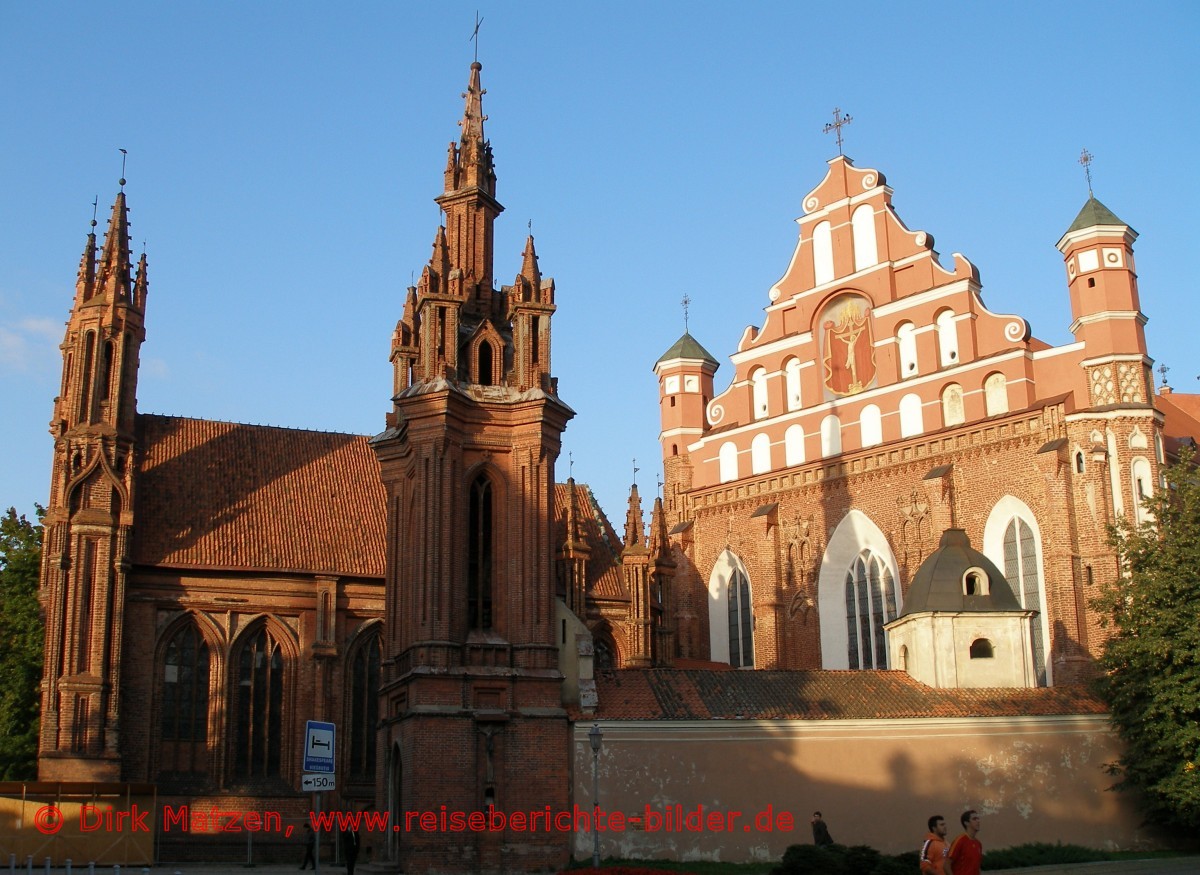 Vilnius (Wilna) - St. Anna Kirche und Bernadiner-Kirche